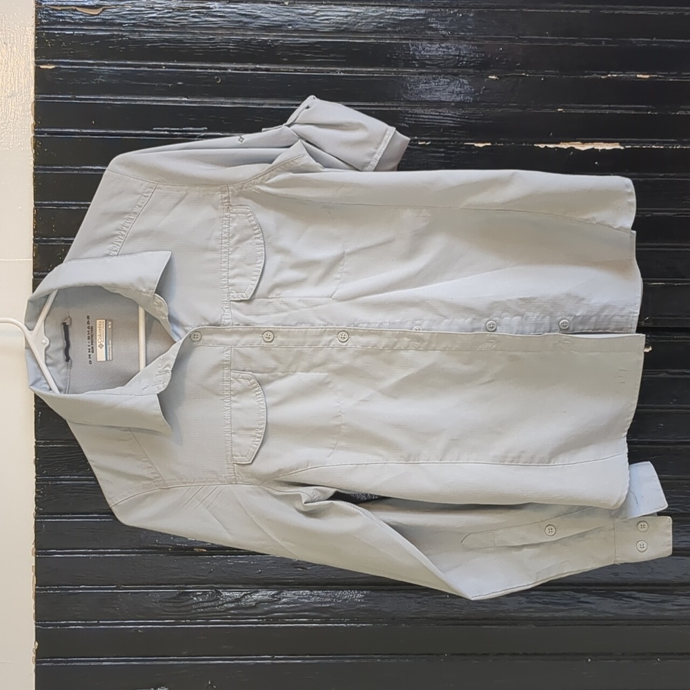 Columbia Omni-shade Women's Size M